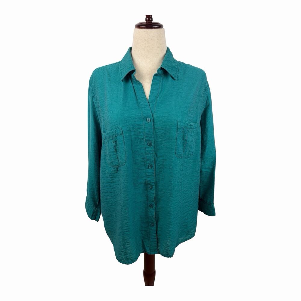 Women’s 1X Teal Crinkle Button Up Blouse Rayon Nylon Collared Long Sleeve